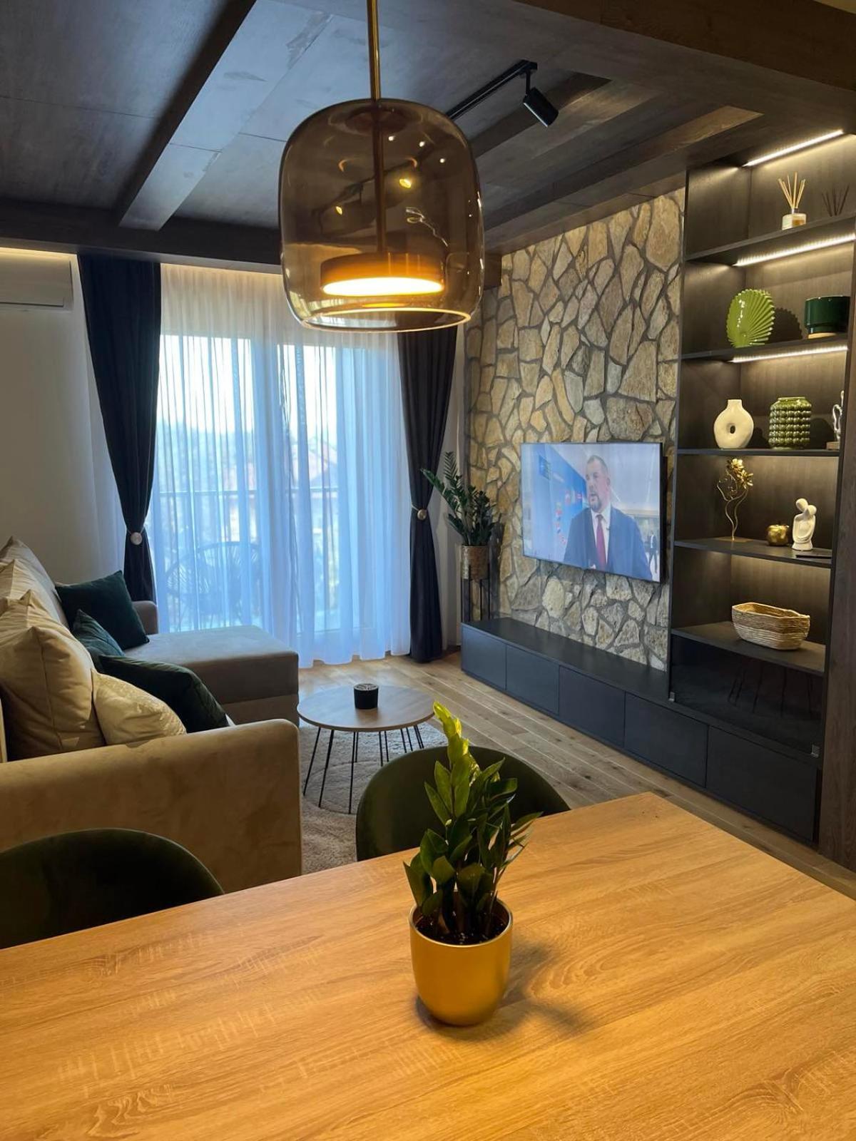 Queen 735 Apartment Zlatibor